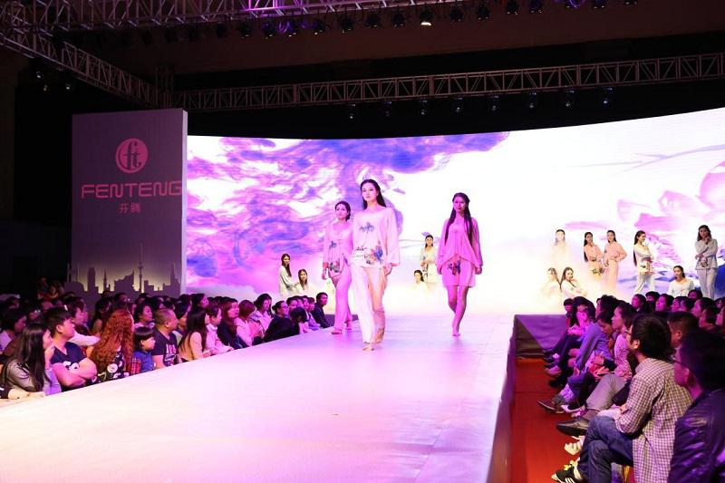 服裝發(fā)布會(huì)活動(dòng)中模特走秀的要求有哪些？