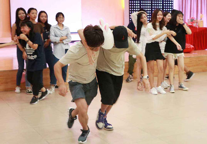 晚會活動中有哪些簡單又好玩的游戲？